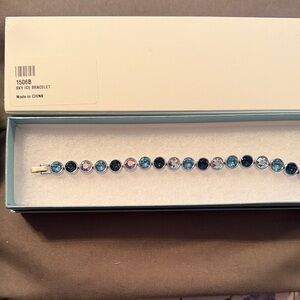 Elegant Sky Blue Crystal Bracelet